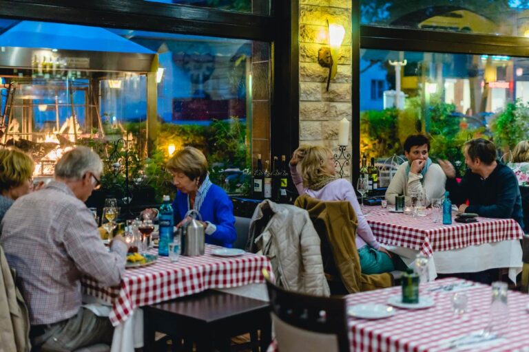 derkretaner-berlin-germany-restaurant-33.jpg